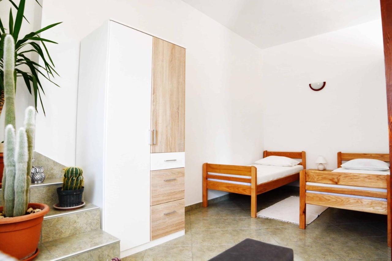 Apartman Verde Pridraga Экстерьер фото